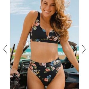 Albion Fit Deep V Black Rose Bikini